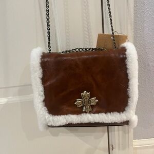 Leather Crossbody Patricia Nash